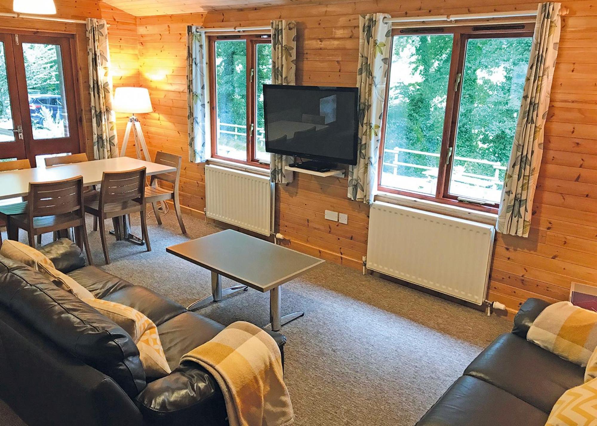 Ivyleaf Combe Lodges Stratton  Rum bild
